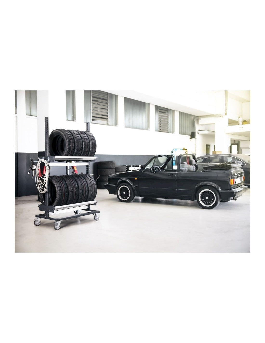 Carrello porta pneumatici